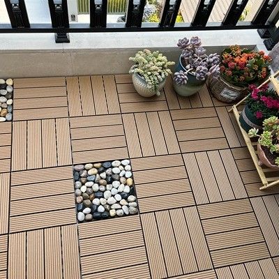 Langlebiges Gut 200 x 24mm WPC DIY Fliesen der Decking-Balkon-Wand-Umhüllungs-3d im Freien